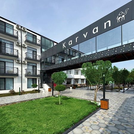 Karvan Hotel-Sanatorium Нафталан Екстериор снимка